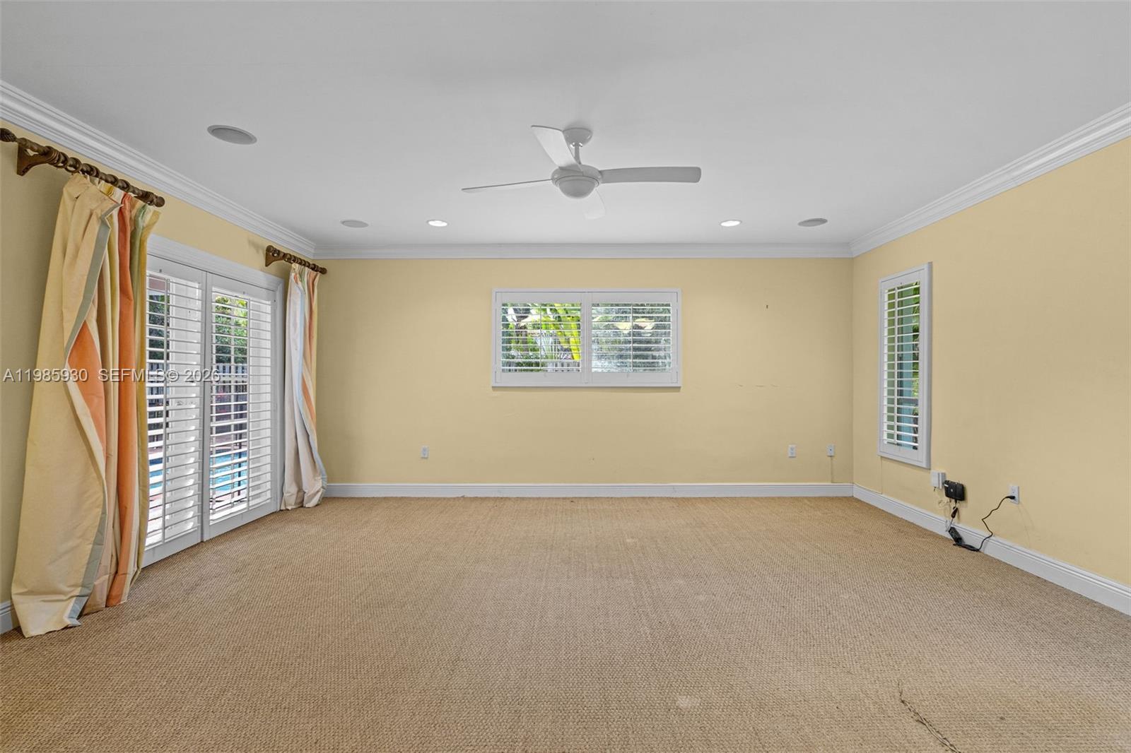 CUTLER BAY ESTATES - Residential