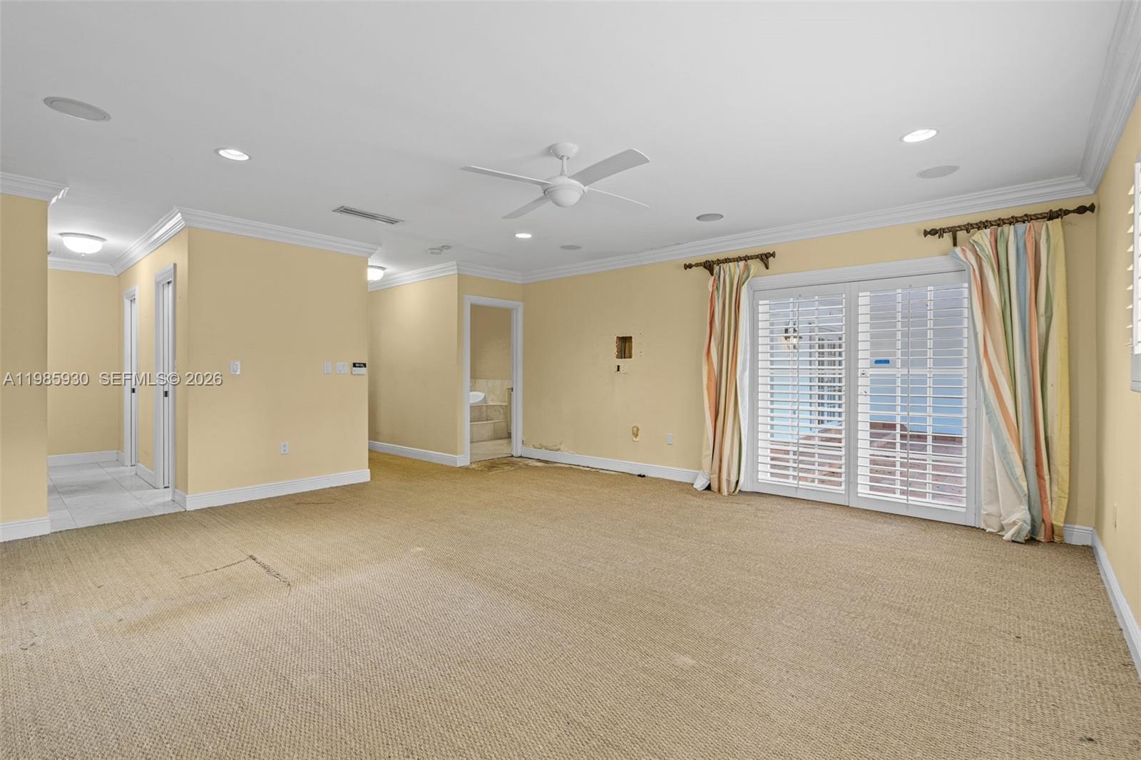 CUTLER BAY ESTATES - Residential