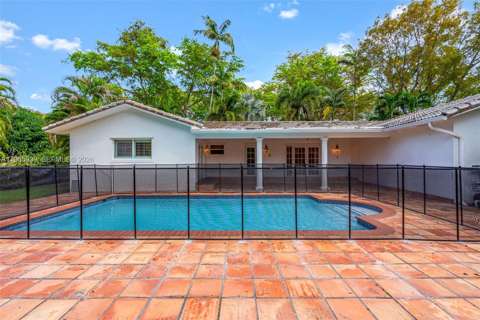 CUTLER BAY ESTATES - Residential