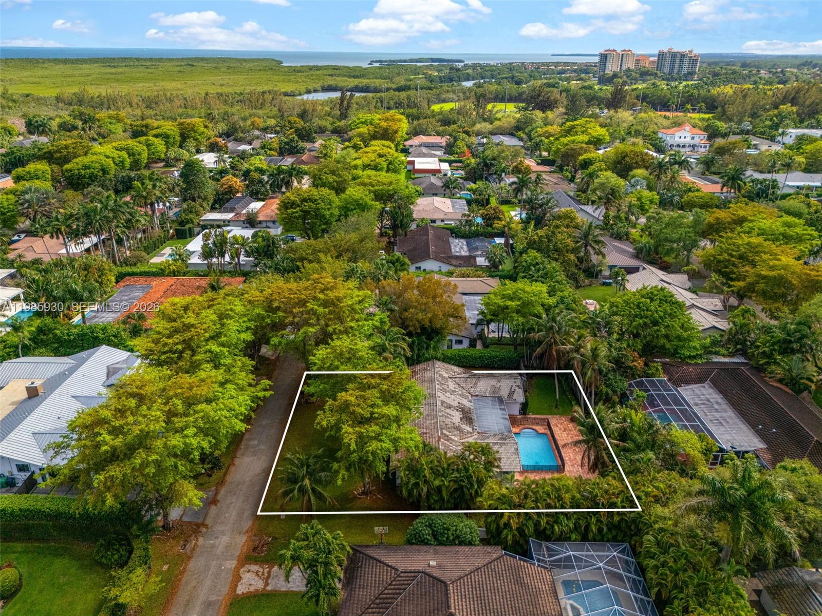 CUTLER BAY ESTATES - Residential