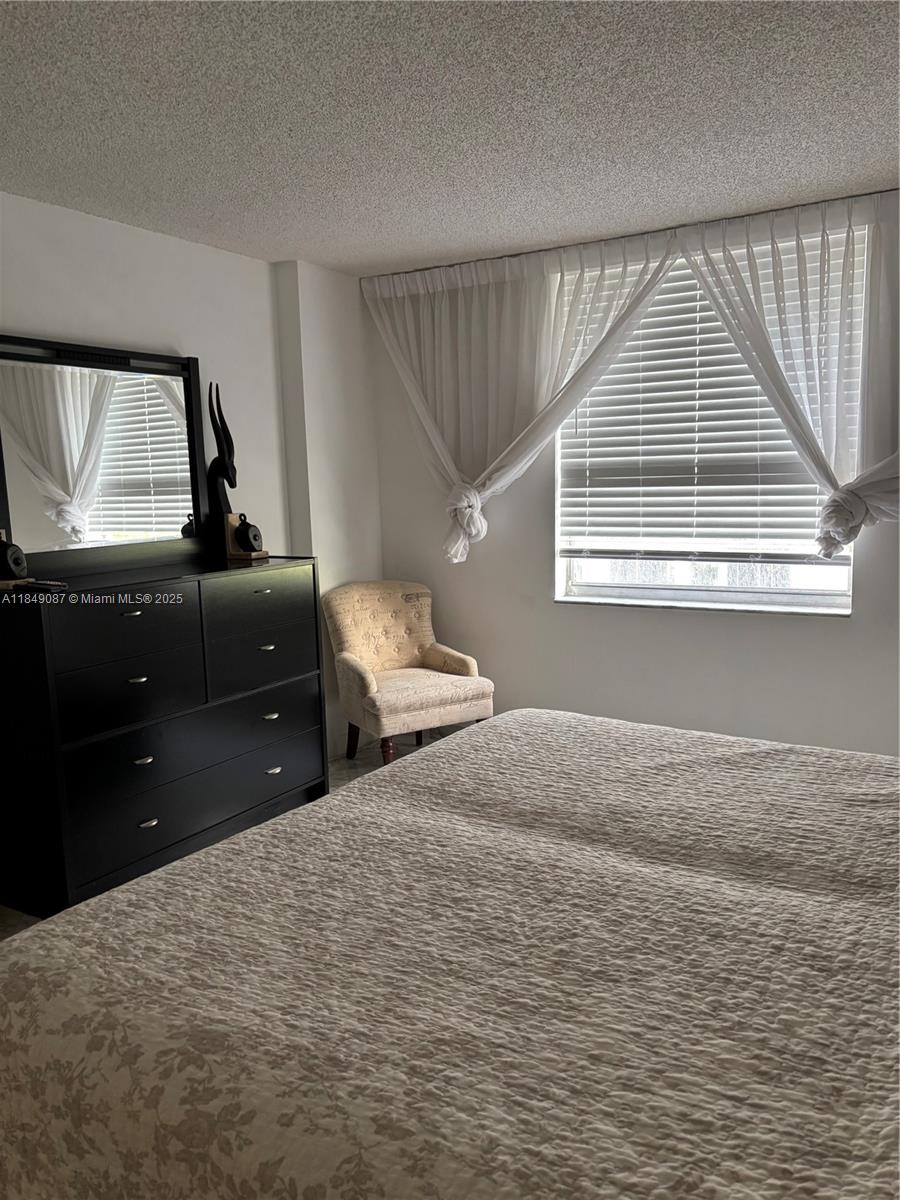 PRINCE GEORGE ARMS CONDO - Residential Lease