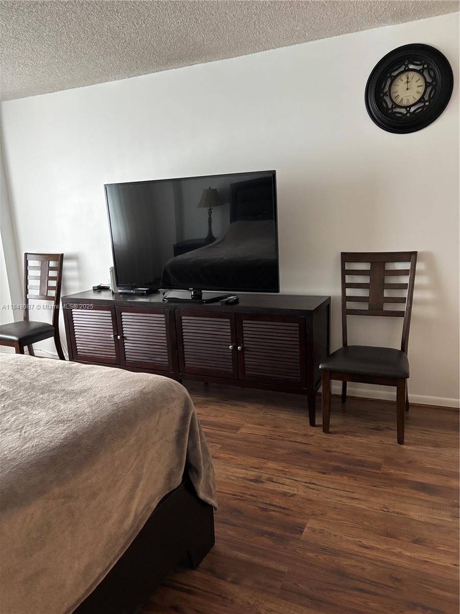 PRINCE GEORGE ARMS CONDO - Residential Lease