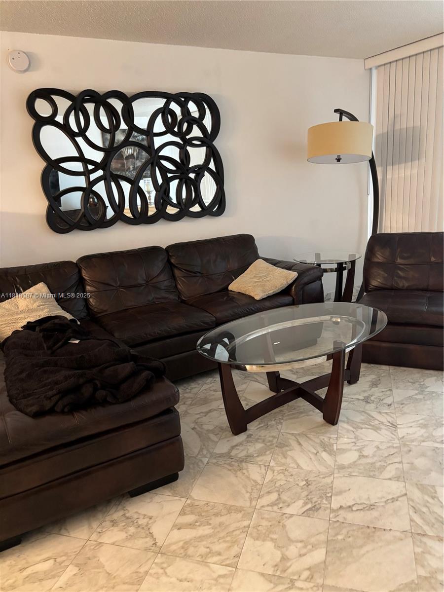 PRINCE GEORGE ARMS CONDO - Residential Lease