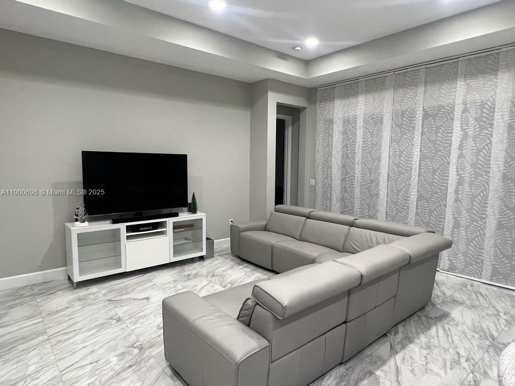 MEADOWS OF WESTLAKE - Residential
