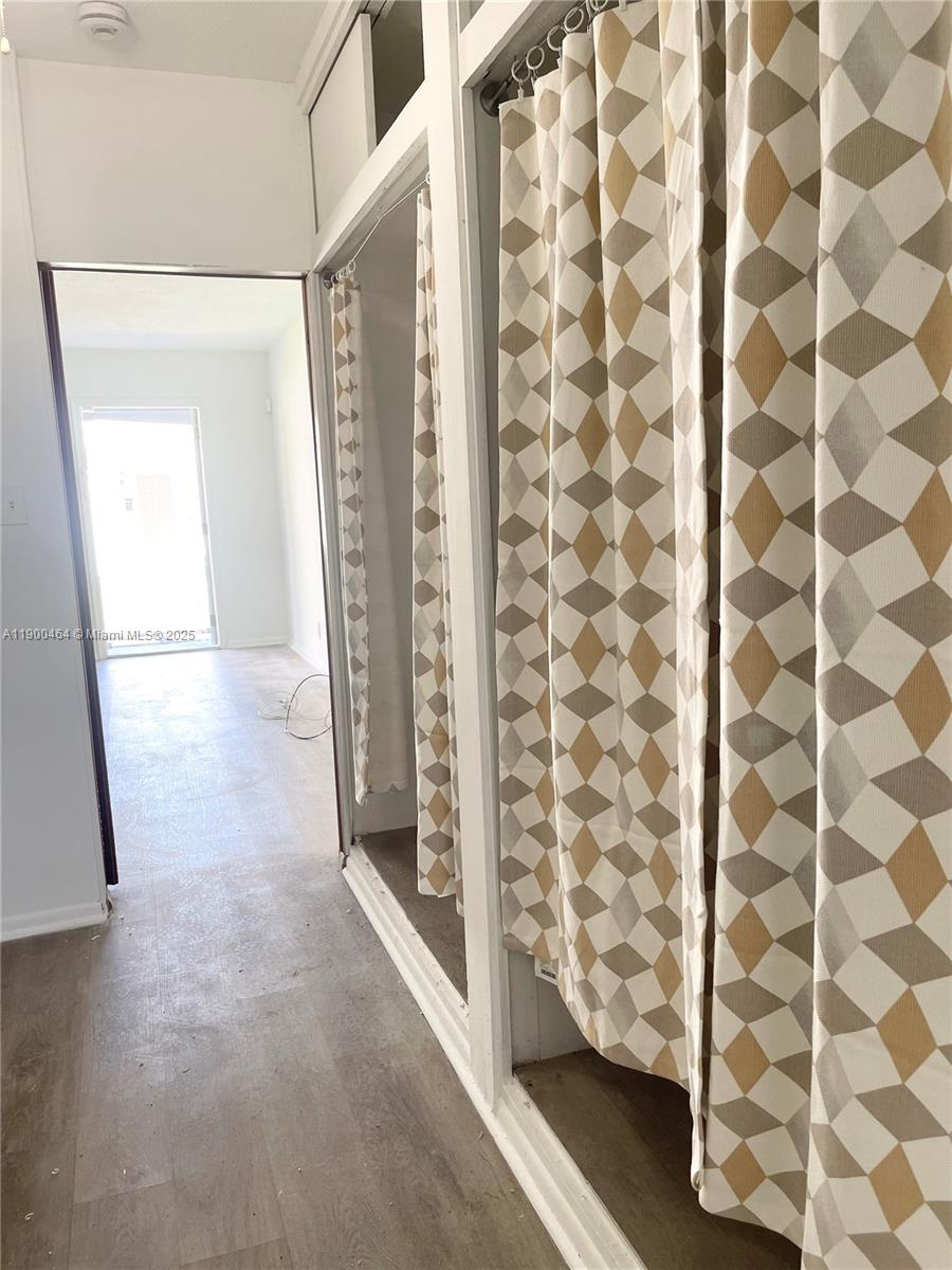 CORAL RIDGE ISLES - Residential Lease