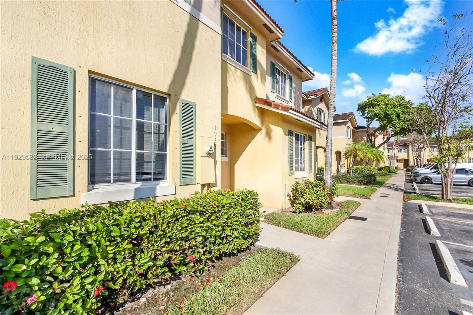 SAN REMO - Residential