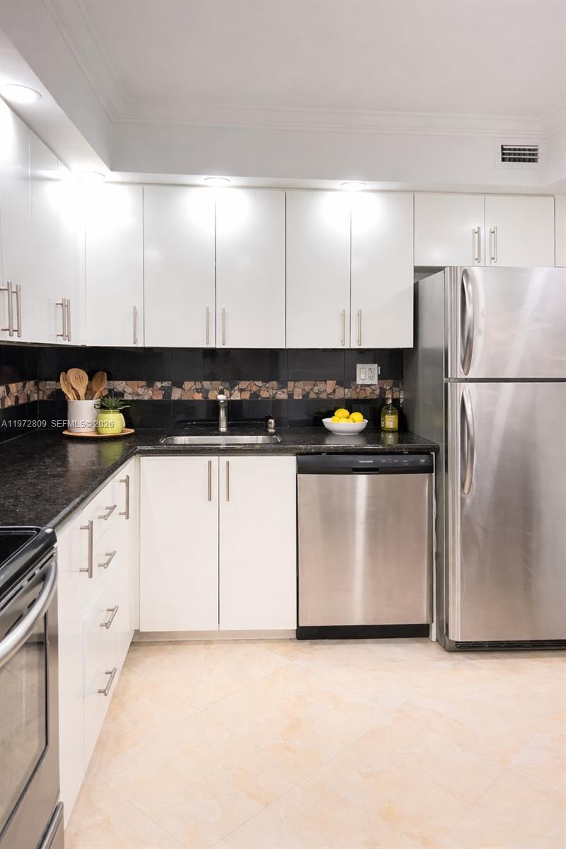 PARKER DORADO CONDO - Residential