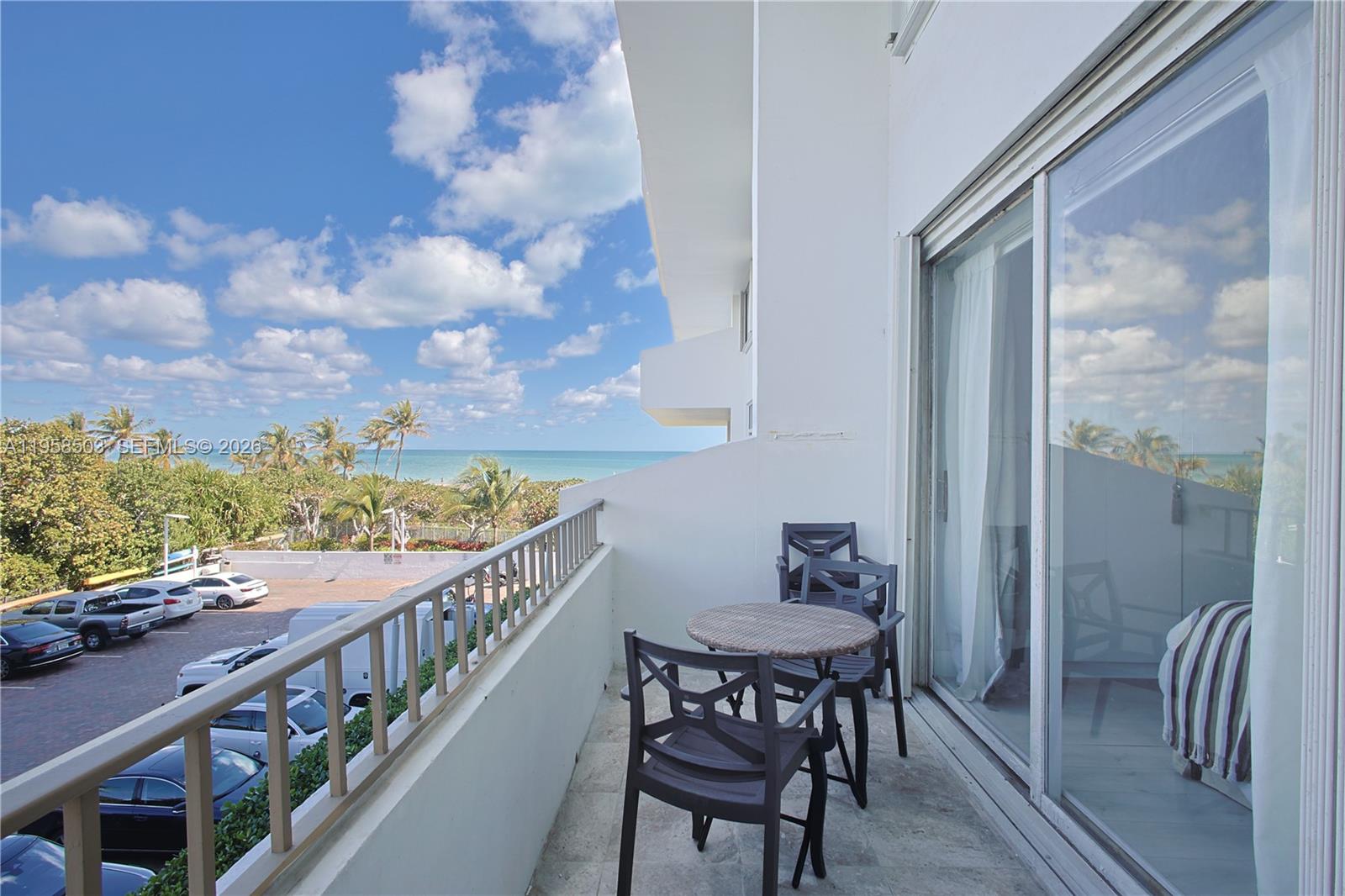 KEY BISCAYNES COMMODORE C - Residential
