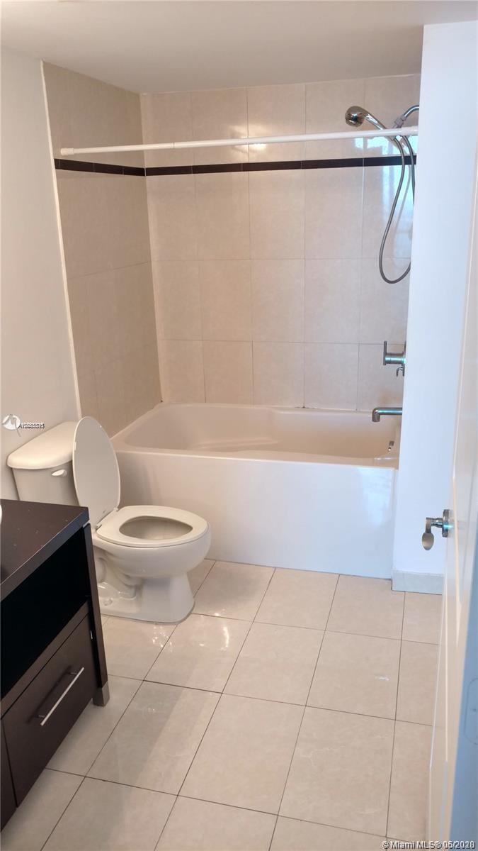 PLATINUM CONDO - Residential Lease