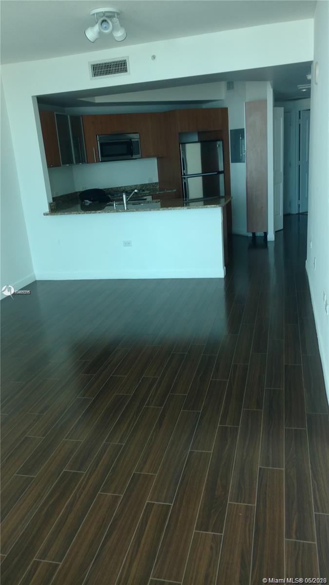 PLATINUM CONDO - Residential Lease