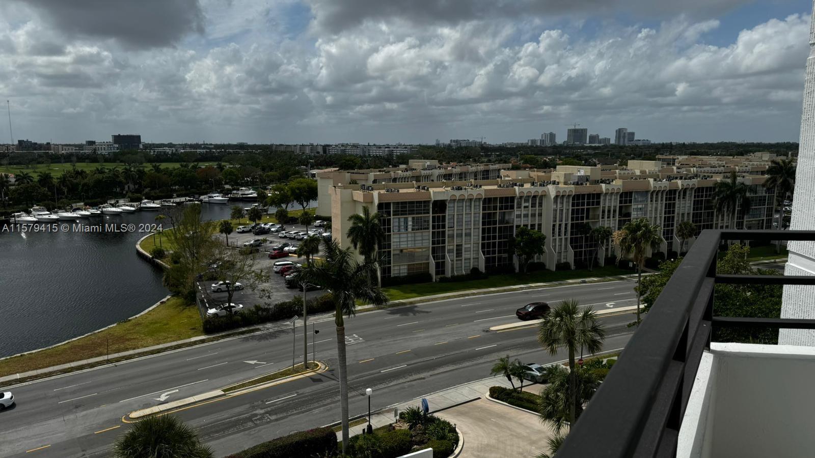 OLYMPUS CONDO PHASE - Residential