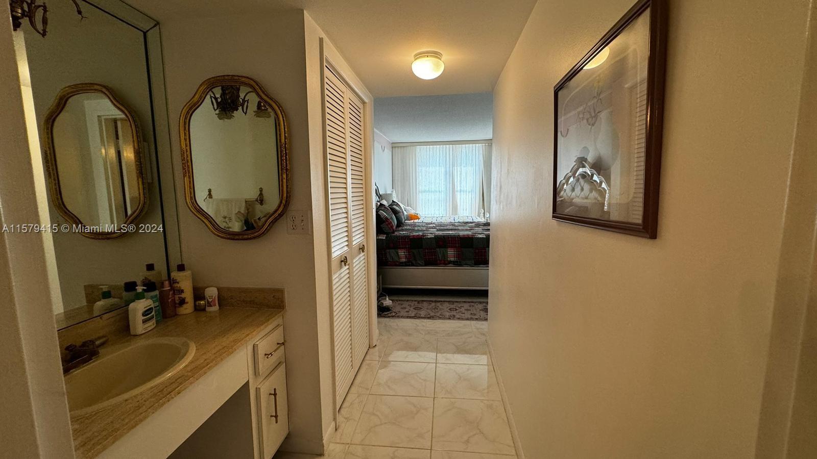 OLYMPUS CONDO PHASE - Residential