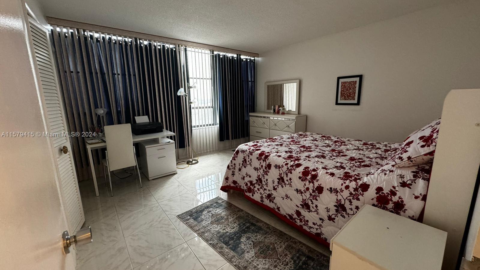 OLYMPUS CONDO PHASE - Residential