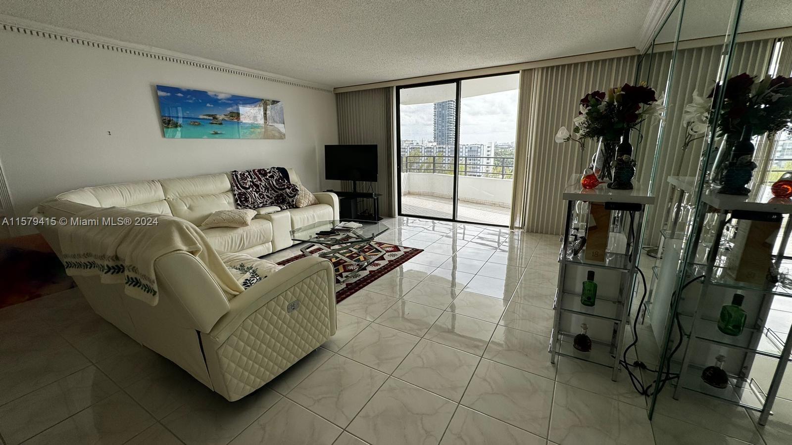 OLYMPUS CONDO PHASE - Residential