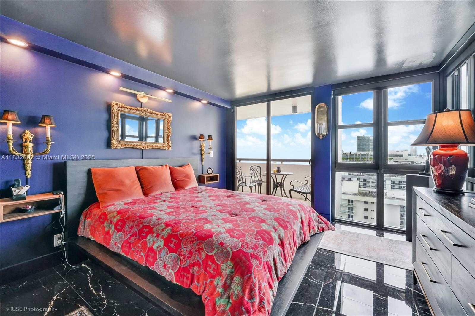 CLUB ATLANTIS CONDO - Residential