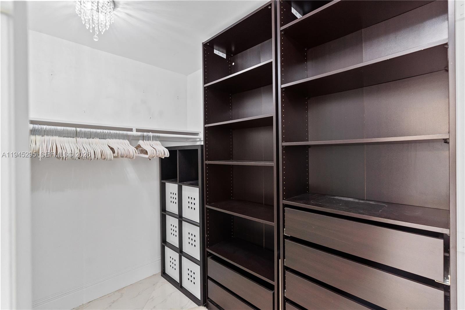 ADMIRALS PORT CONDO WEST - Residential