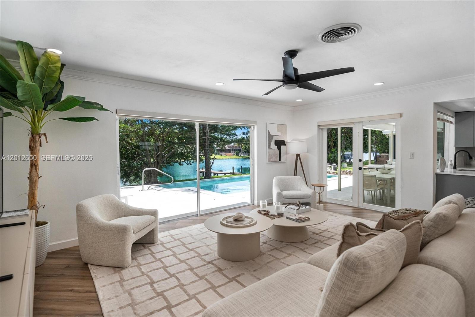 MIAMI LAKES SEC 5 - Residential