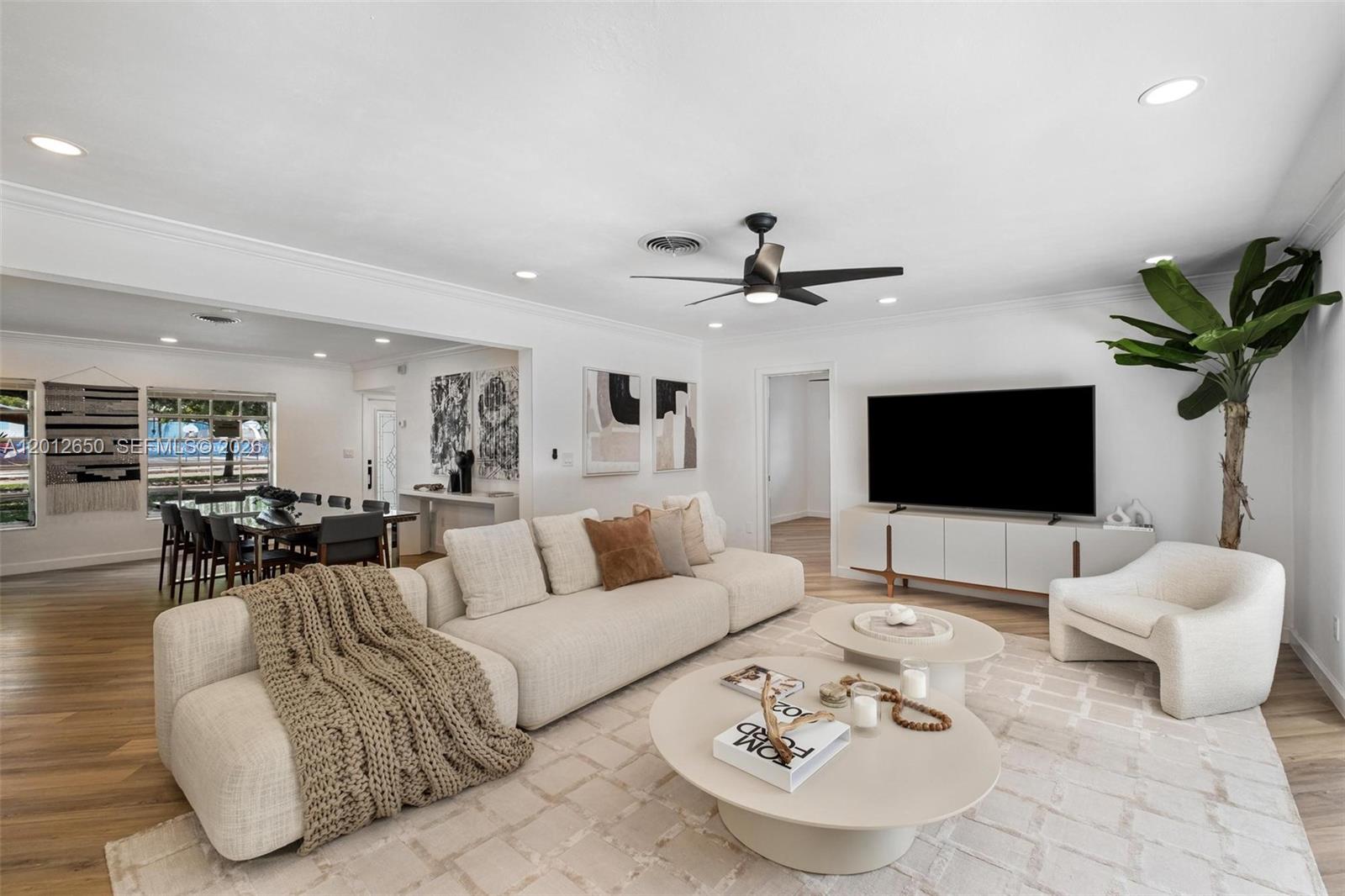 MIAMI LAKES SEC 5 - Residential