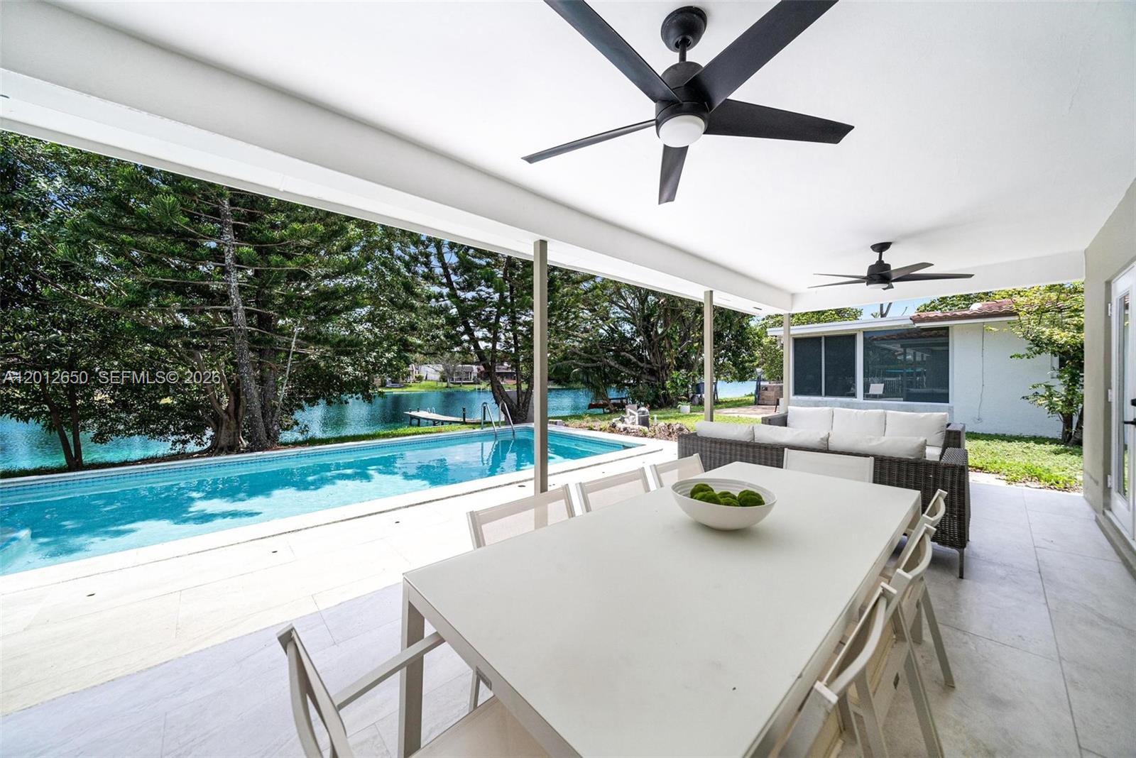 MIAMI LAKES SEC 5 - Residential
