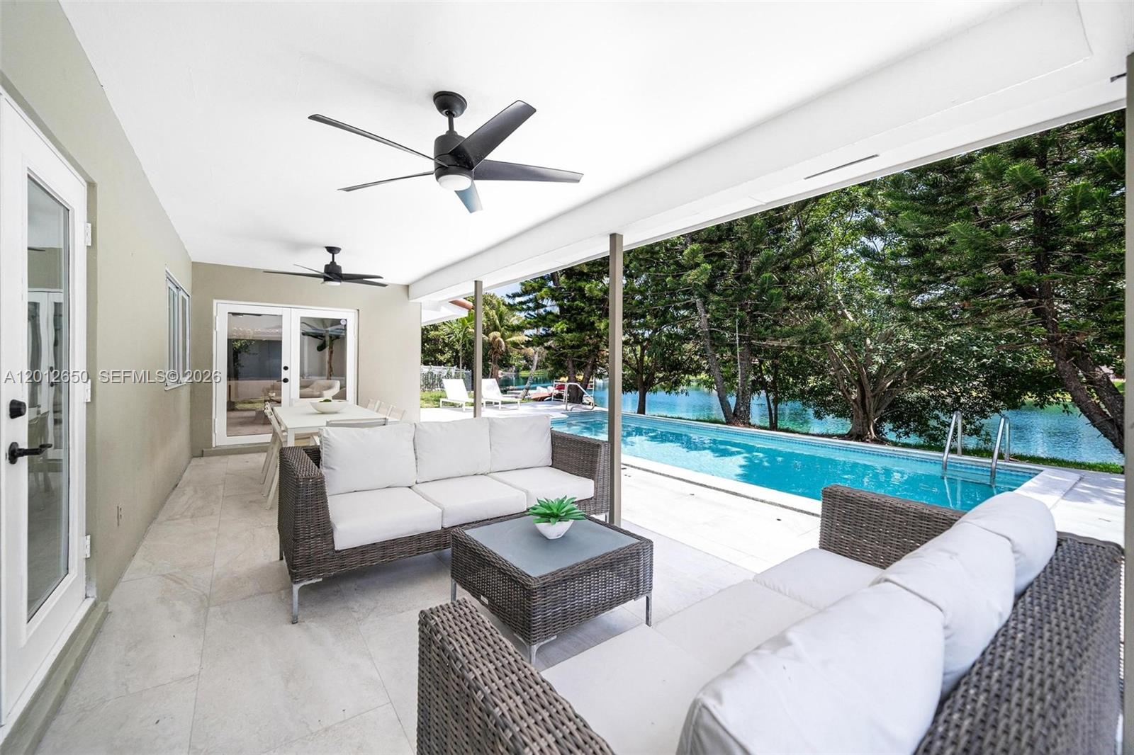 MIAMI LAKES SEC 5 - Residential
