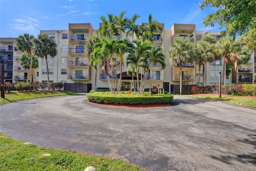 Bright and spacious 2 bedroom, 2 bath condo in the highly desirable Cypress of Kendale community, located in the heart of Kendall Lakes and close to shopping, dining, parks, and everyday conveniences. This lovely unit is filled with natural light and offers a comfortable layout perfect for both living and entertaining. Residents enjoy a wide range of amenities including a pool, BBQ area, clubhouse, sauna, game room, and more. Maintenance includes insurance, water, trash collection, and roof. Located in a top-rated school district, this is an excellent opportunity to own in one of Kendall’s most sought-after neighborhoods. Easy to show.