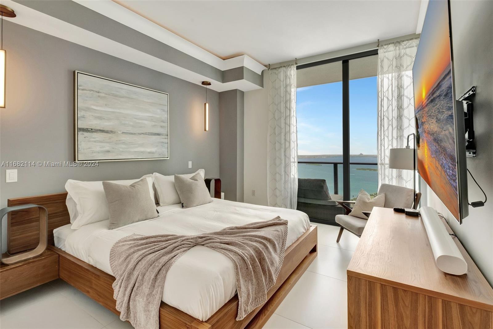 PARAISO BAYVIEWS CONDO - Residential Lease