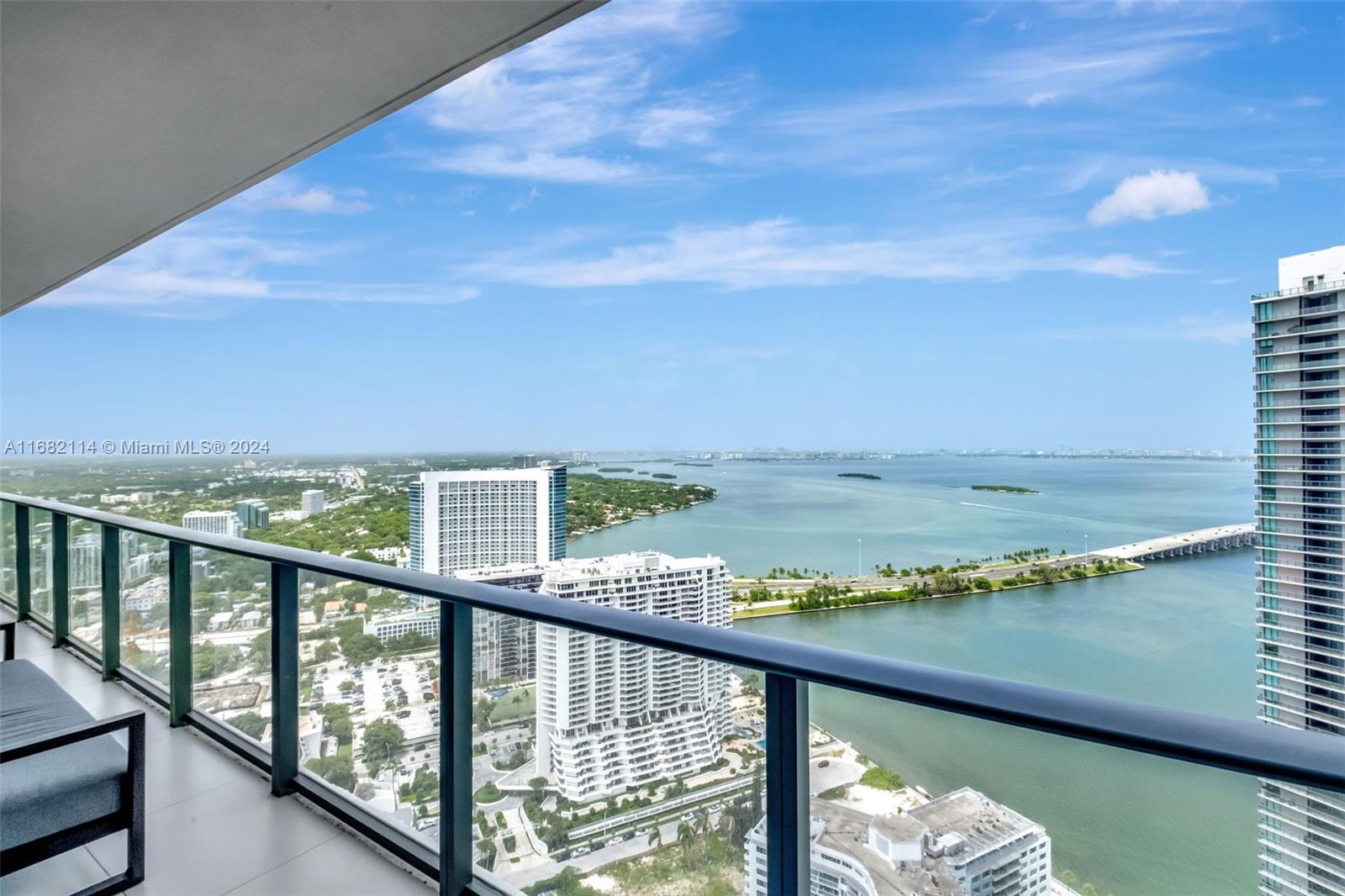 PARAISO BAYVIEWS CONDO - Residential Lease