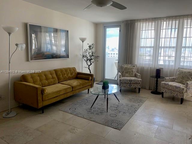 Rental Property at 100 Lincoln Rd 1122, Miami Beach, Miami-Dade County, Florida - Bedrooms: 2 
Bathrooms: 2  - $4,000 MO.