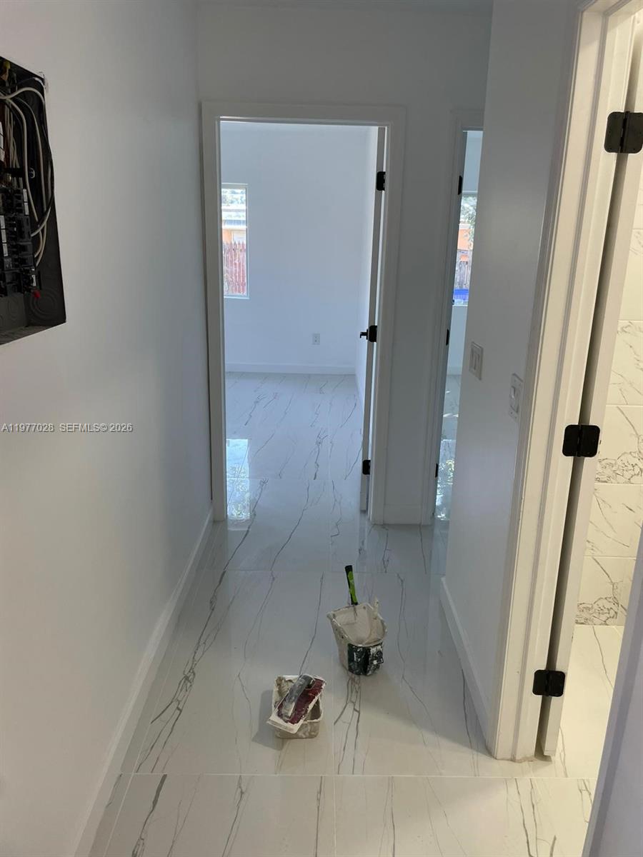 OSCEOLA GROVES - Residential Lease