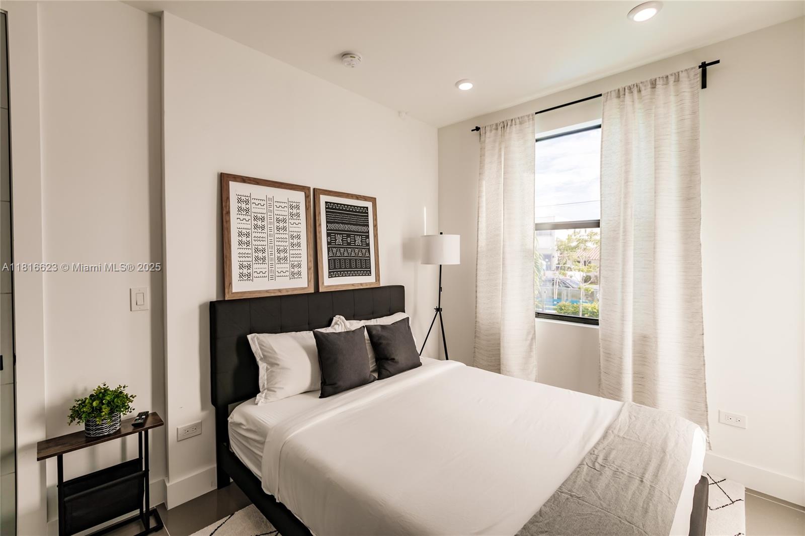 KIRKLAND HEIGHTS AMD - Residential Income