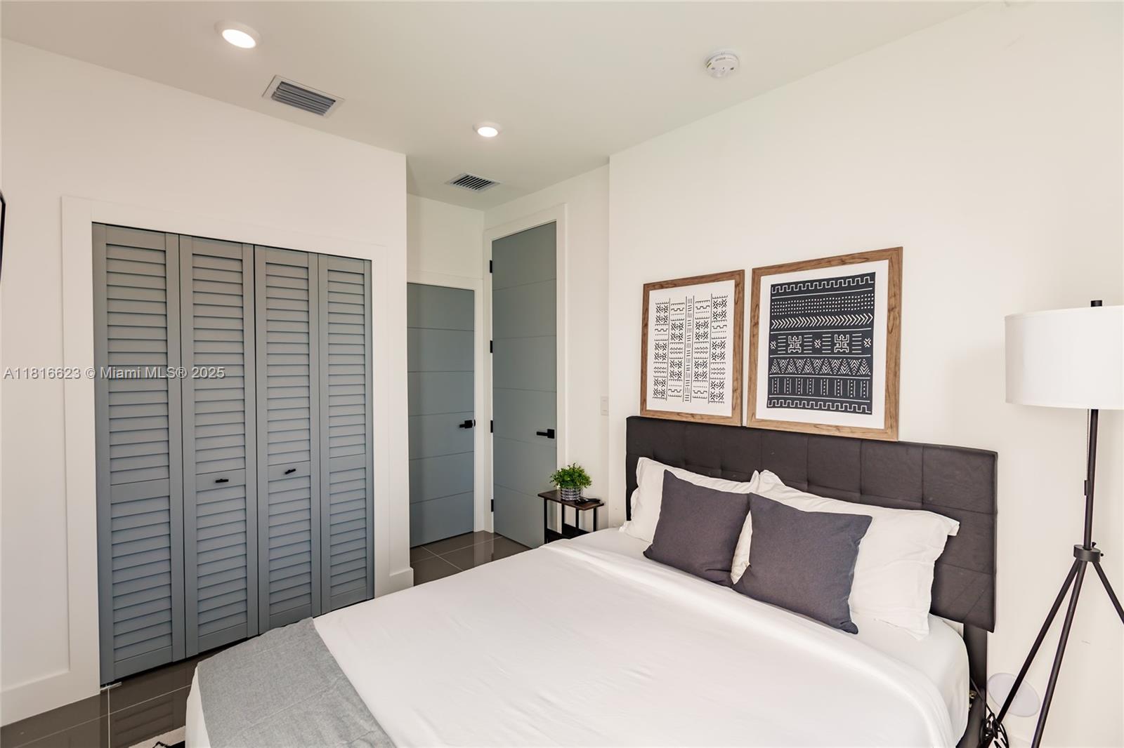 KIRKLAND HEIGHTS AMD - Residential Income