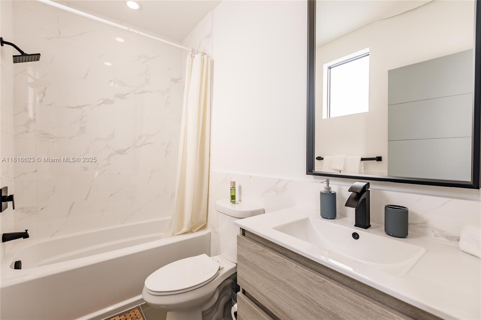 KIRKLAND HEIGHTS AMD - Residential Income