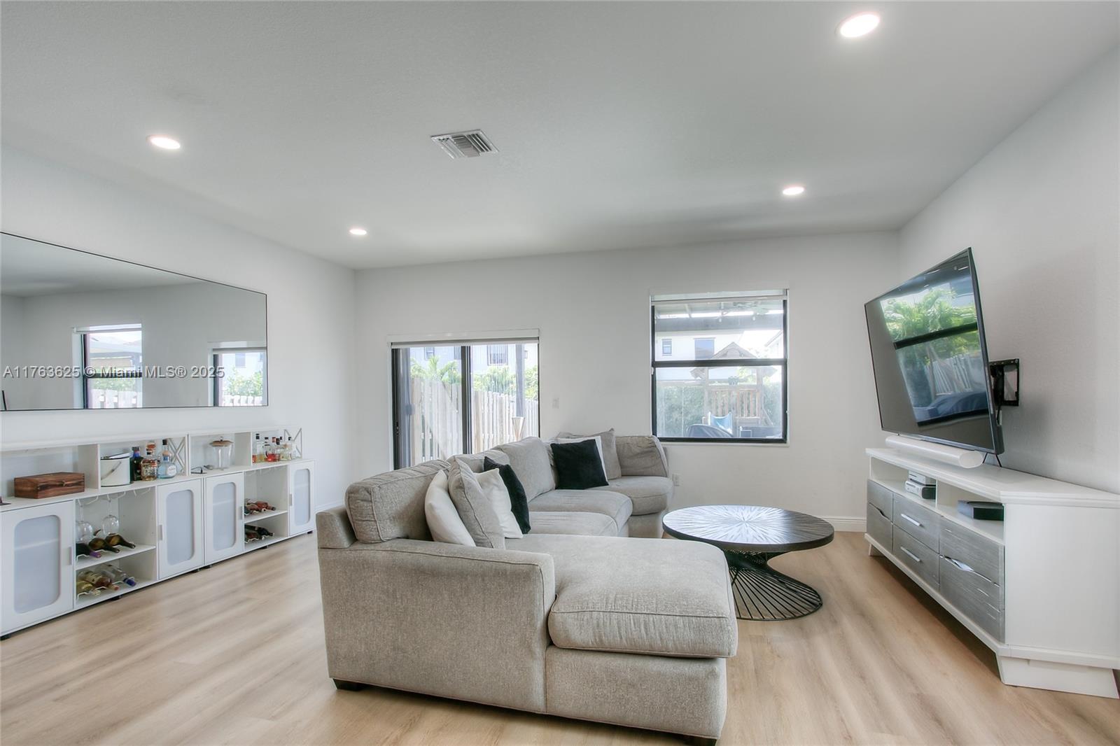 ALLAPATTAH GDNS - Residential