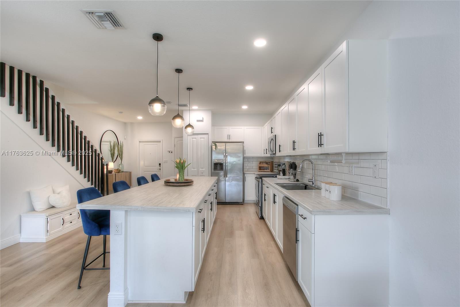 ALLAPATTAH GDNS - Residential