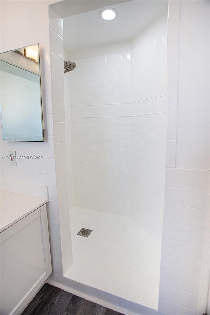 OCEAN VUE - Residential