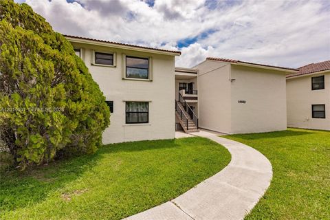 Photo of 10833 NW 7th St #10-22, Miami, FL 33172 (MLS # A12014001)