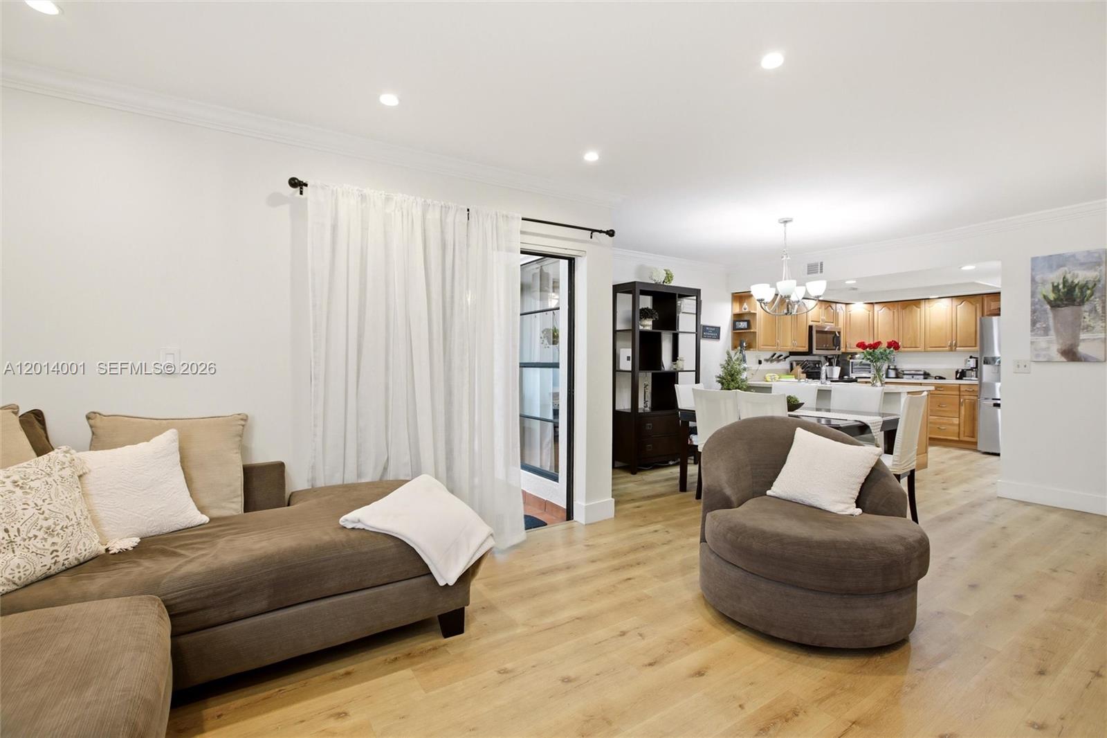 TERRANOVA CONDO #2 - Residential