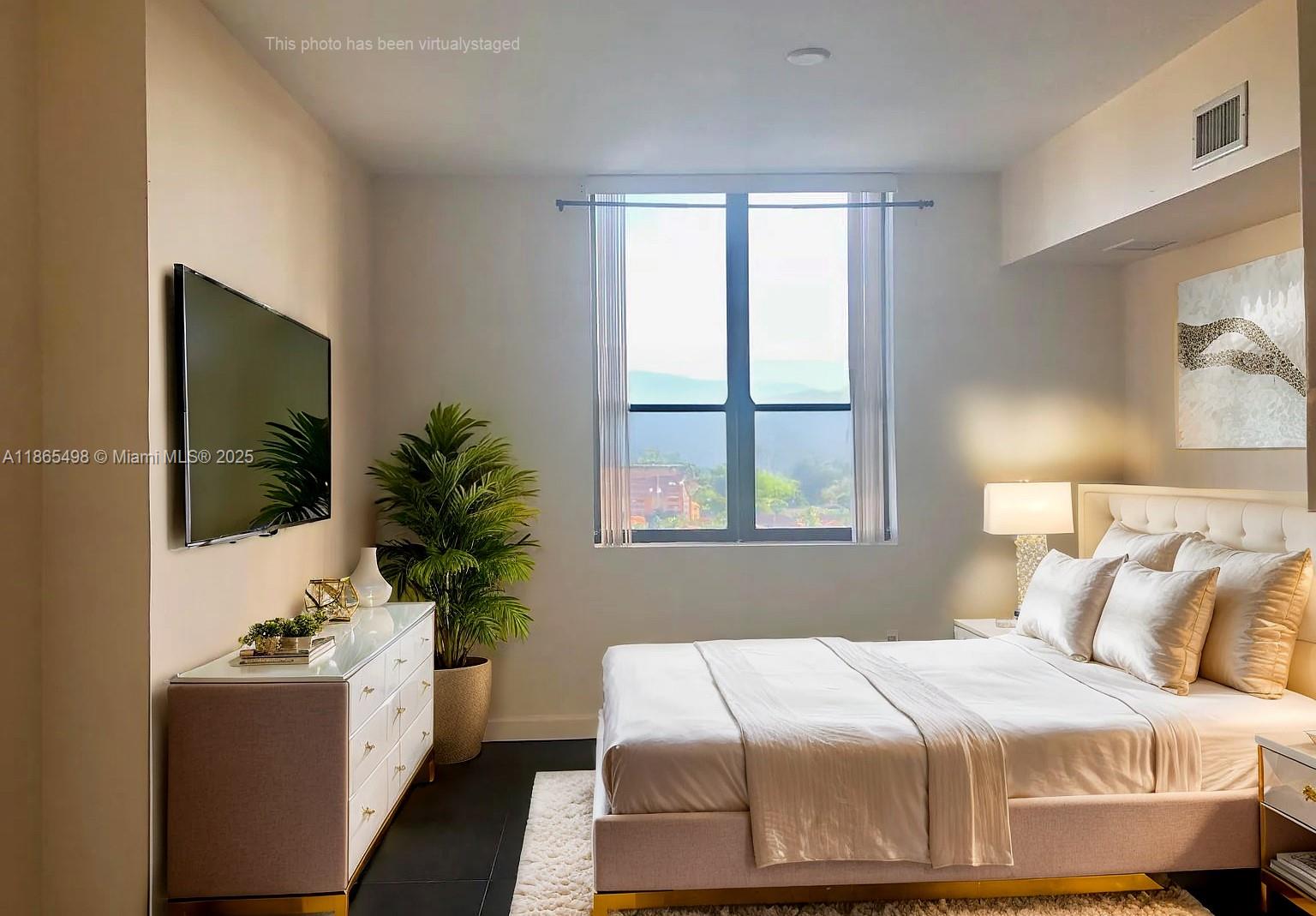 PUERTA DE PALMAS CONDO - Residential