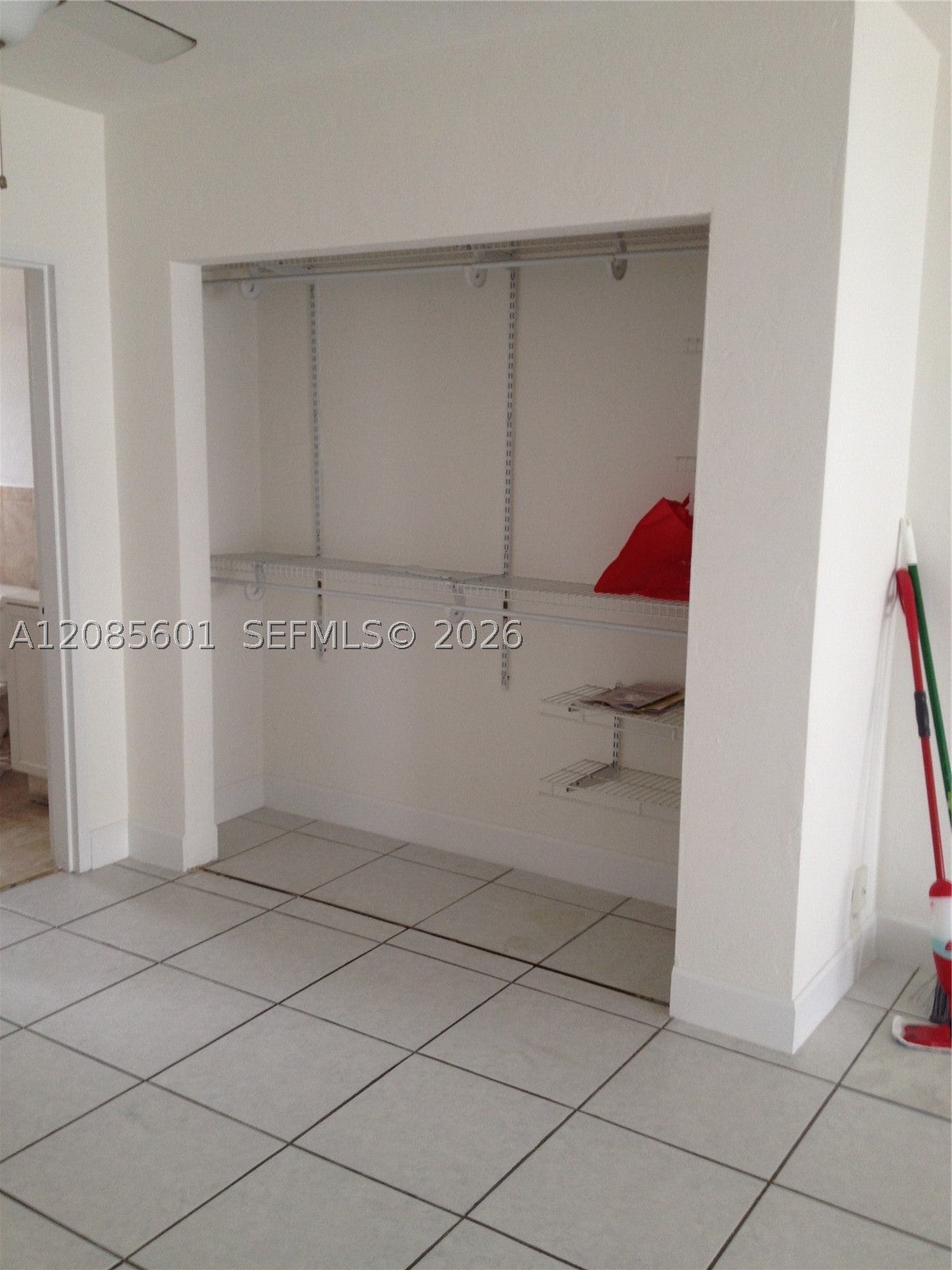 158 Ocean Dr 406