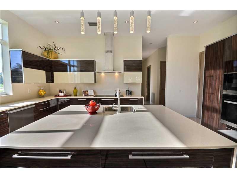 OAK HOLLOW ESTATES - Residential