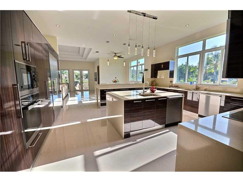 OAK HOLLOW ESTATES - Residential