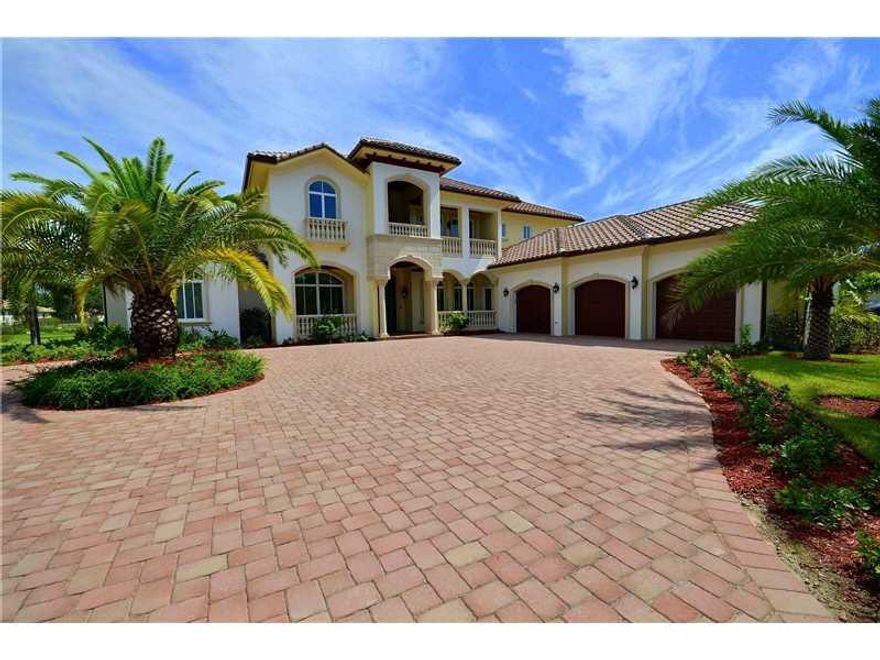 BRAND NEW CONSTRUCTION NEVER LIVED IN EXQUISITE MASTERPIECE. LUXURIOUS MANSION TASTEFULLY BUILT W ONLY THE ABSOLUTE BEST. SPECTACULAR 6 BED 7.5 BATH HOME FEATURES MODERN VANITIES, STUNNING KITCHEN, TOP OF THE LINE APPLIANCES, BUTLER'S PANTRY, WET BAR, MASTER ON THE MAIN W SPLENDID MASTER BATH & WALKIN CLOSET & PRIVATE ENTRY TO THE POOL, IMPORTED FLOORS, HANDMADE STAIRCASE, LARGE LOFT ON 2ND FLOOR, HURRICANE IMPACT WINDOWS. ENJOY THE BEST OF S FLORIDA ON LARGE PATIO, OUTDOOR KITCHEN, BRILLIANT POOL & SPA.