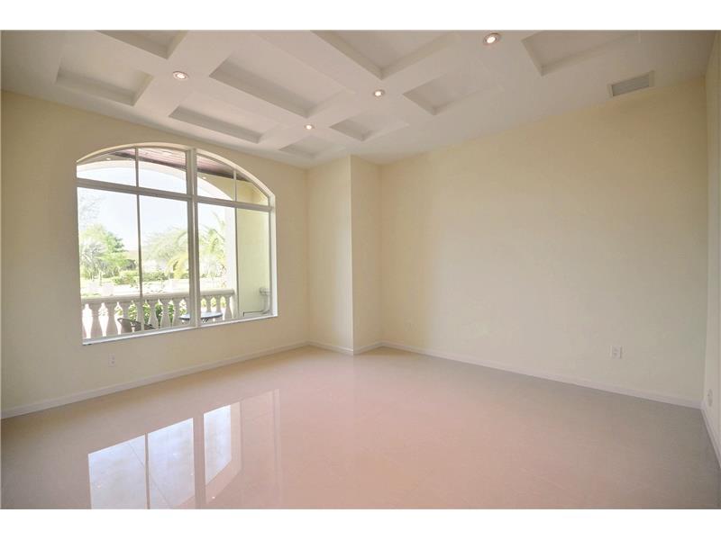 OAK HOLLOW ESTATES - Residential