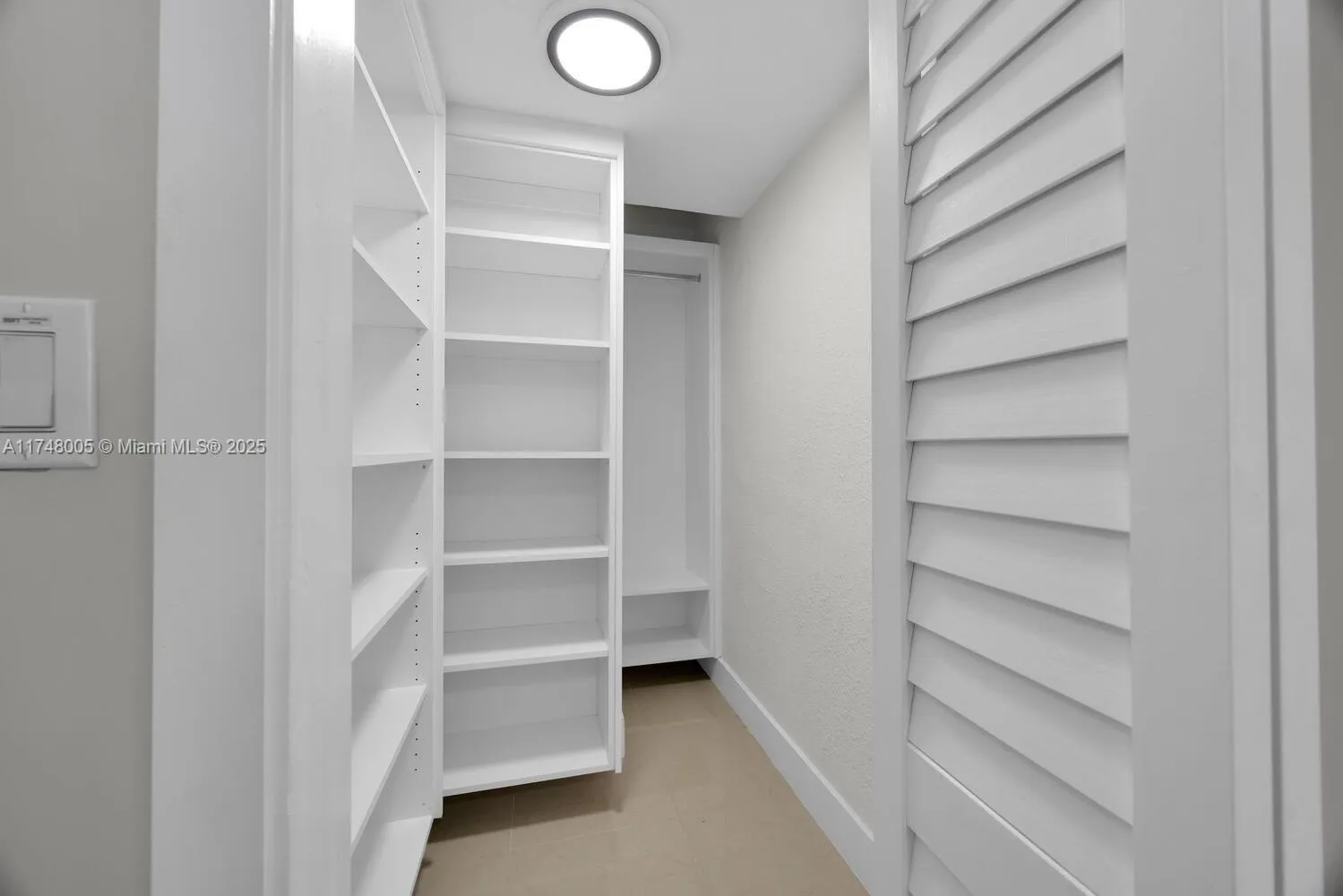 Coral Gables, Florida 33134, United States, 3 Bedrooms Bedrooms, ,2 BathroomsBathrooms,Residential,Active,786