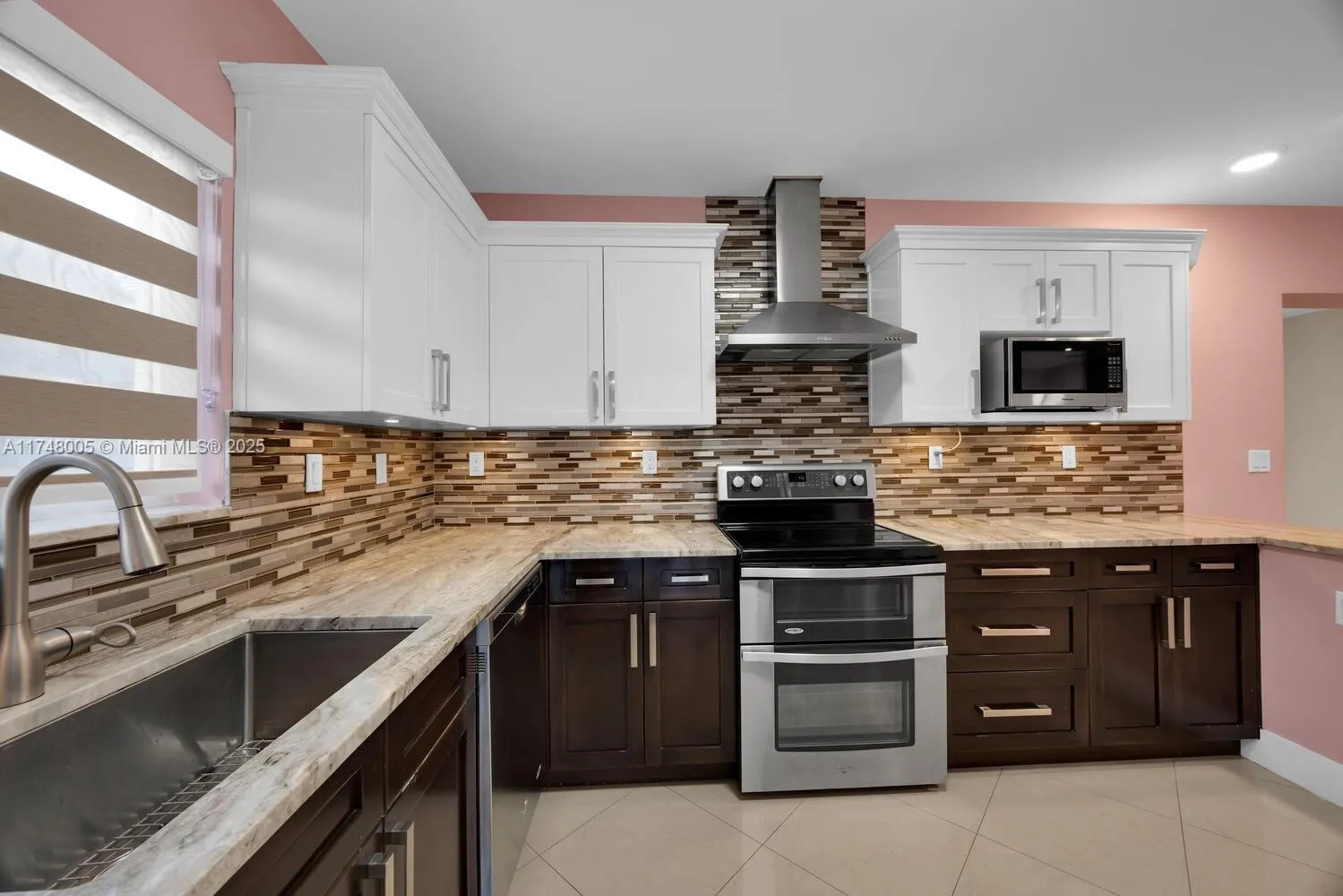 Coral Gables, Florida 33134, United States, 3 Bedrooms Bedrooms, ,2 BathroomsBathrooms,Residential,Active,786