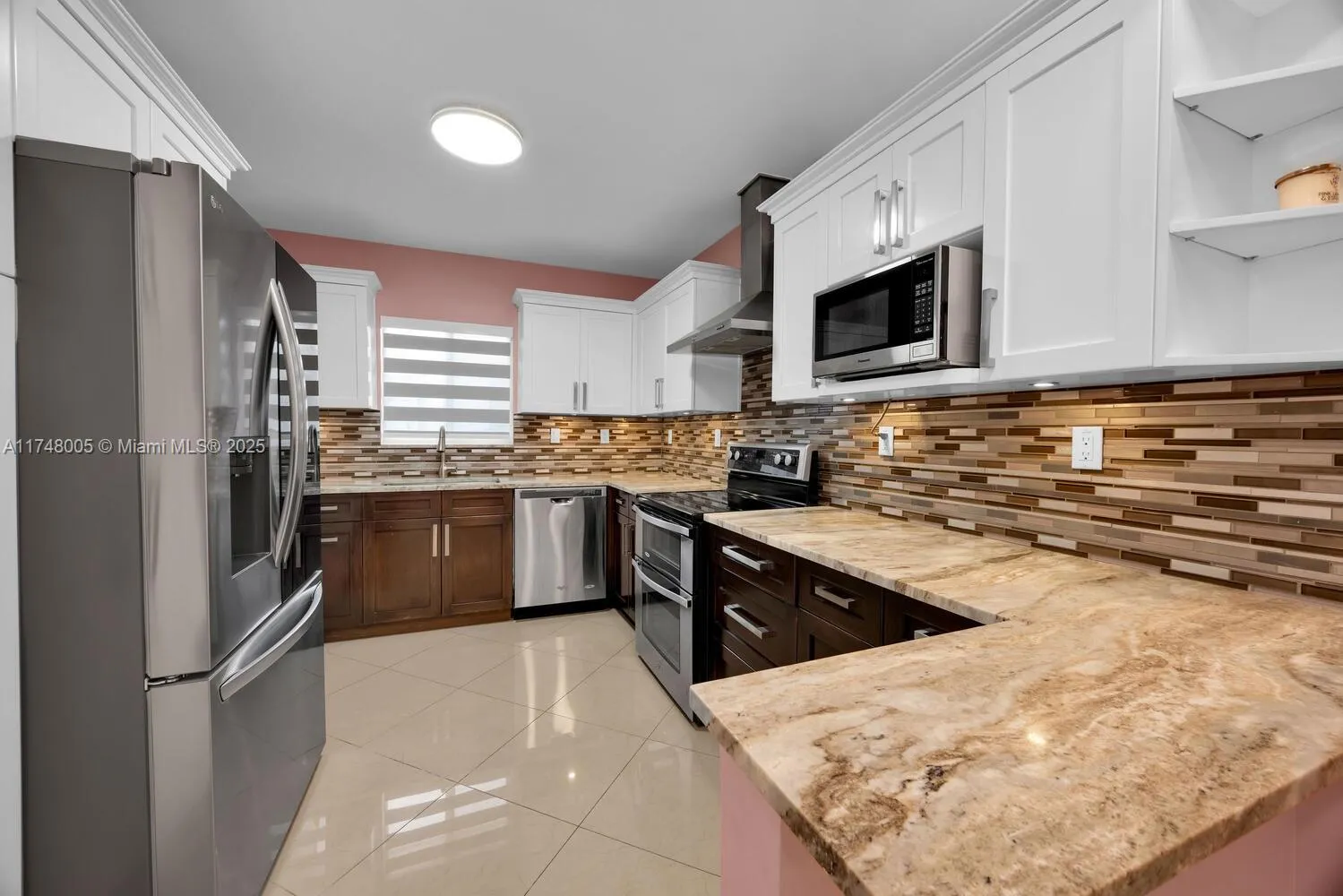 Coral Gables, Florida 33134, United States, 3 Bedrooms Bedrooms, ,2 BathroomsBathrooms,Residential,Active,786