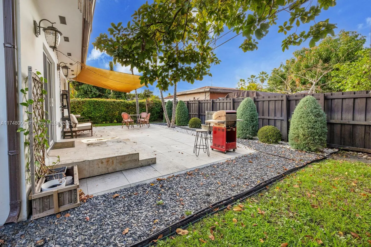 Coral Gables, Florida 33134, United States, 3 Bedrooms Bedrooms, ,2 BathroomsBathrooms,Residential,Active,786