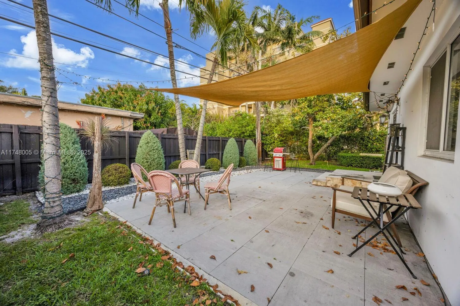 Coral Gables, Florida 33134, United States, 3 Bedrooms Bedrooms, ,2 BathroomsBathrooms,Residential,Active,786