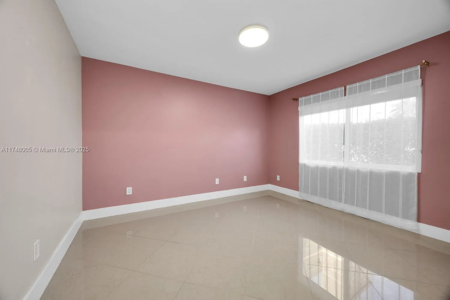 Coral Gables, Florida 33134, United States, 3 Bedrooms Bedrooms, ,2 BathroomsBathrooms,Residential,Active,786