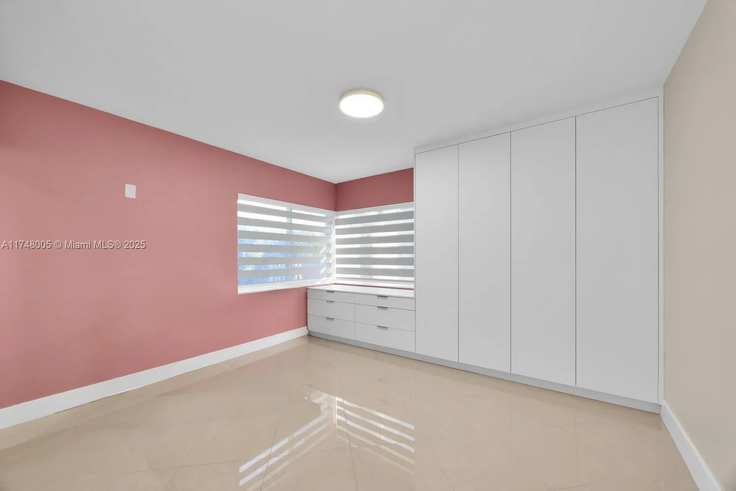 Coral Gables, Florida 33134, United States, 3 Bedrooms Bedrooms, ,2 BathroomsBathrooms,Residential,Active,786